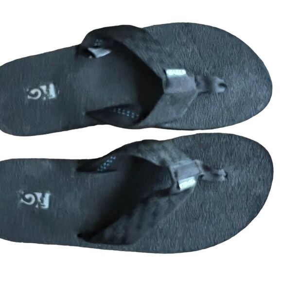 Teva Men Sz 10 Brick Black
Synthetic sole Durable Rubber Flip Flops - Picture 5 of 15